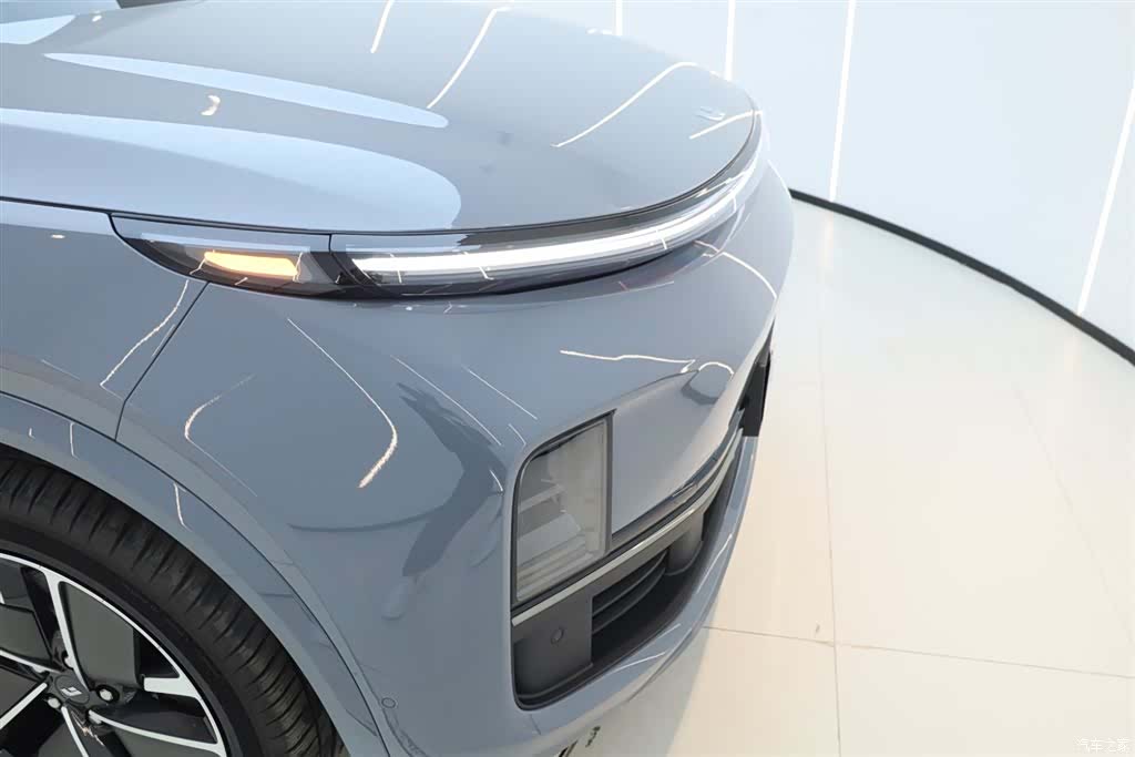 Li Auto L8, 2025 13