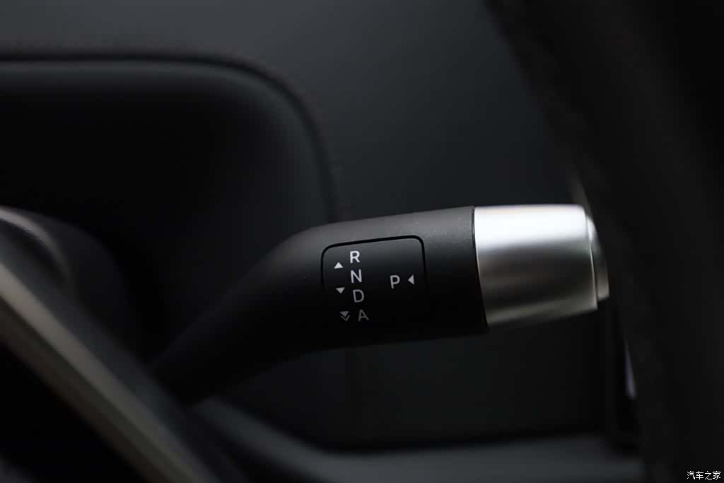 Li Auto L8, 2025 30