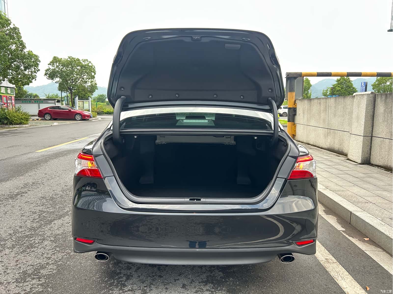 Toyota Camry, 2023 19