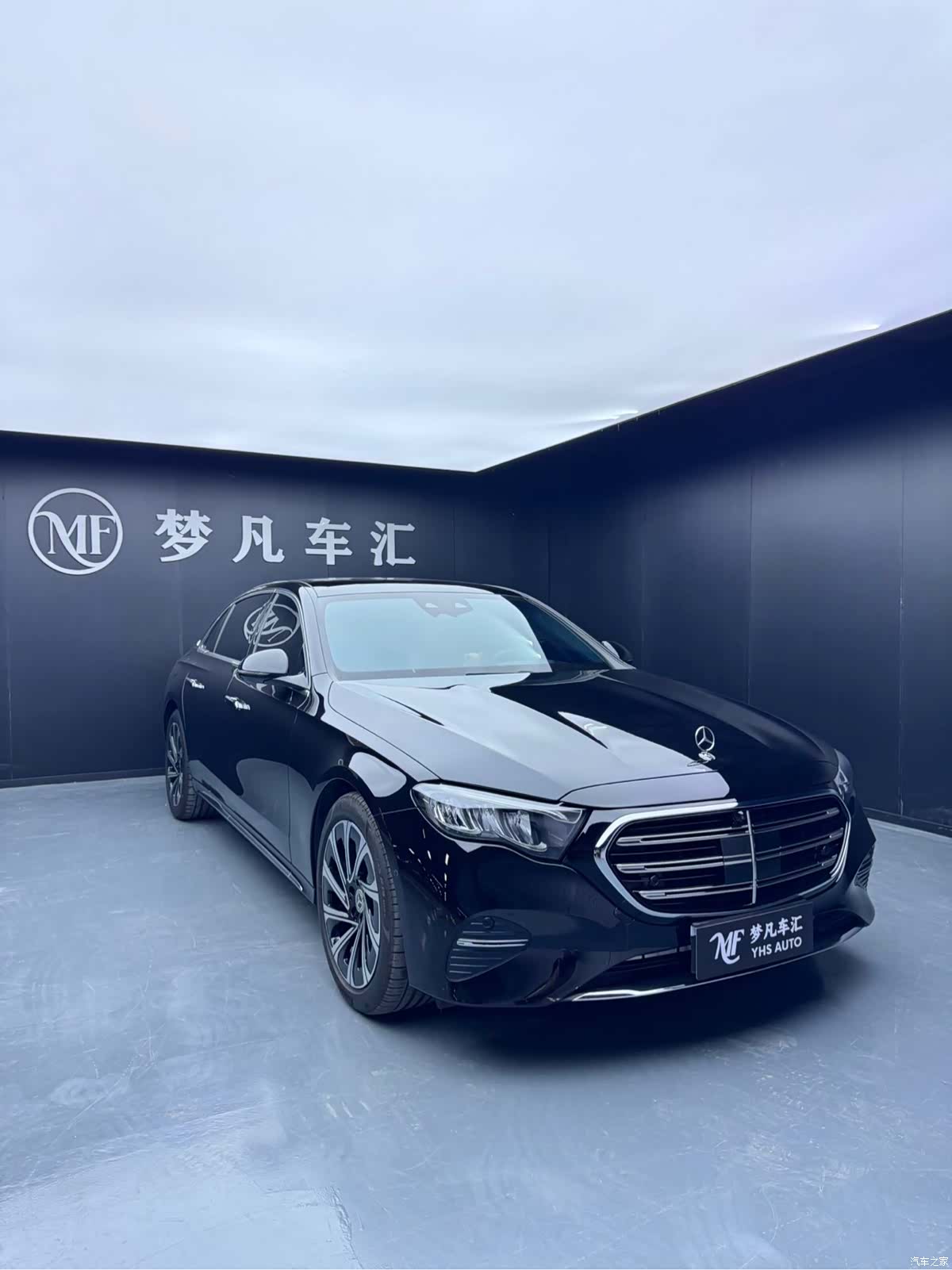 Mercedes-Benz E-Class, 2025 4