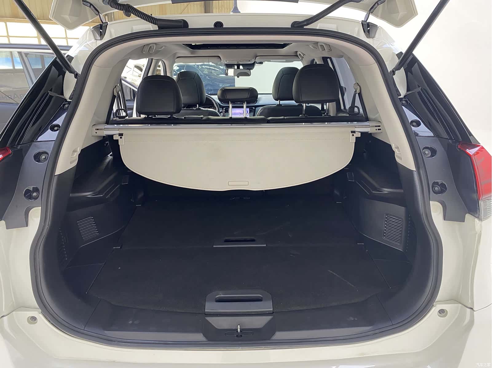Nissan X-Trail, 2023 21