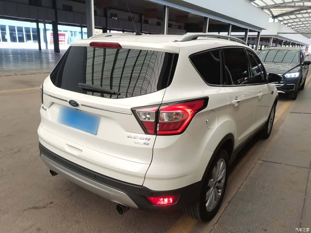 Ford Kuga, 2017 7