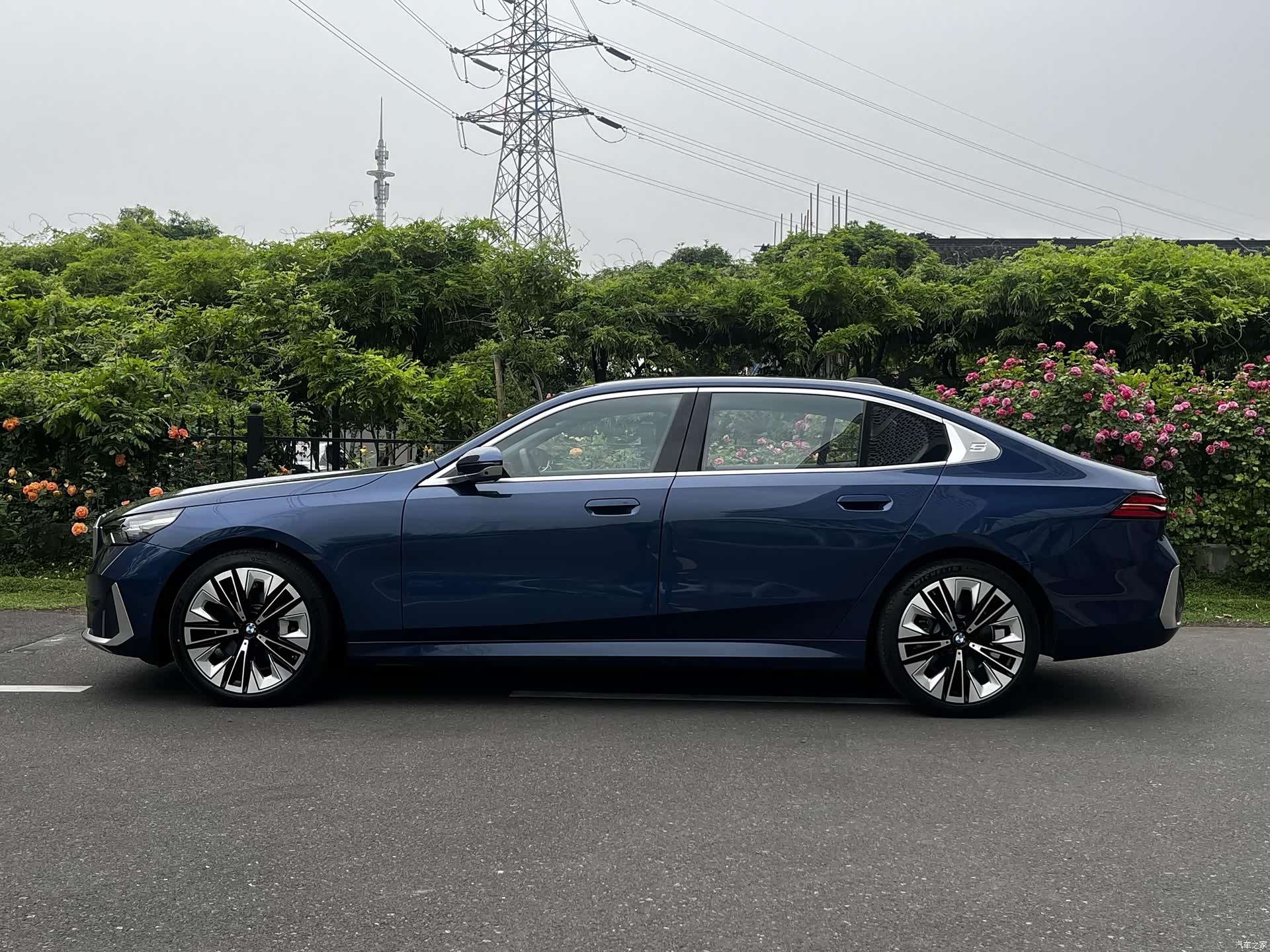 BMW 5 Series, 1900 3