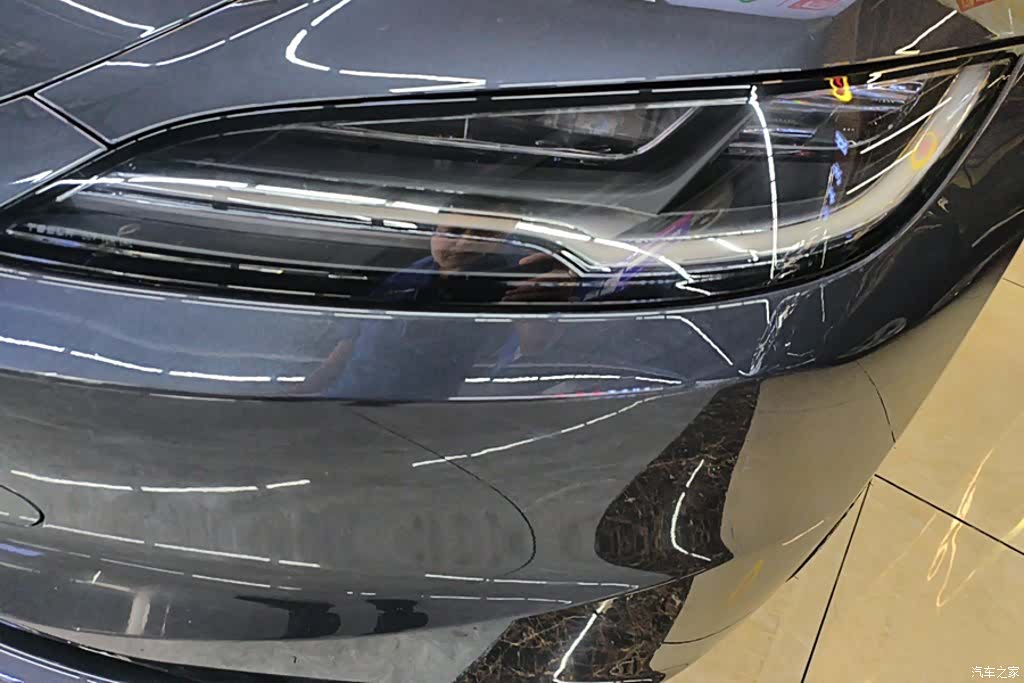 Tesla Model 3, 2025 все фото