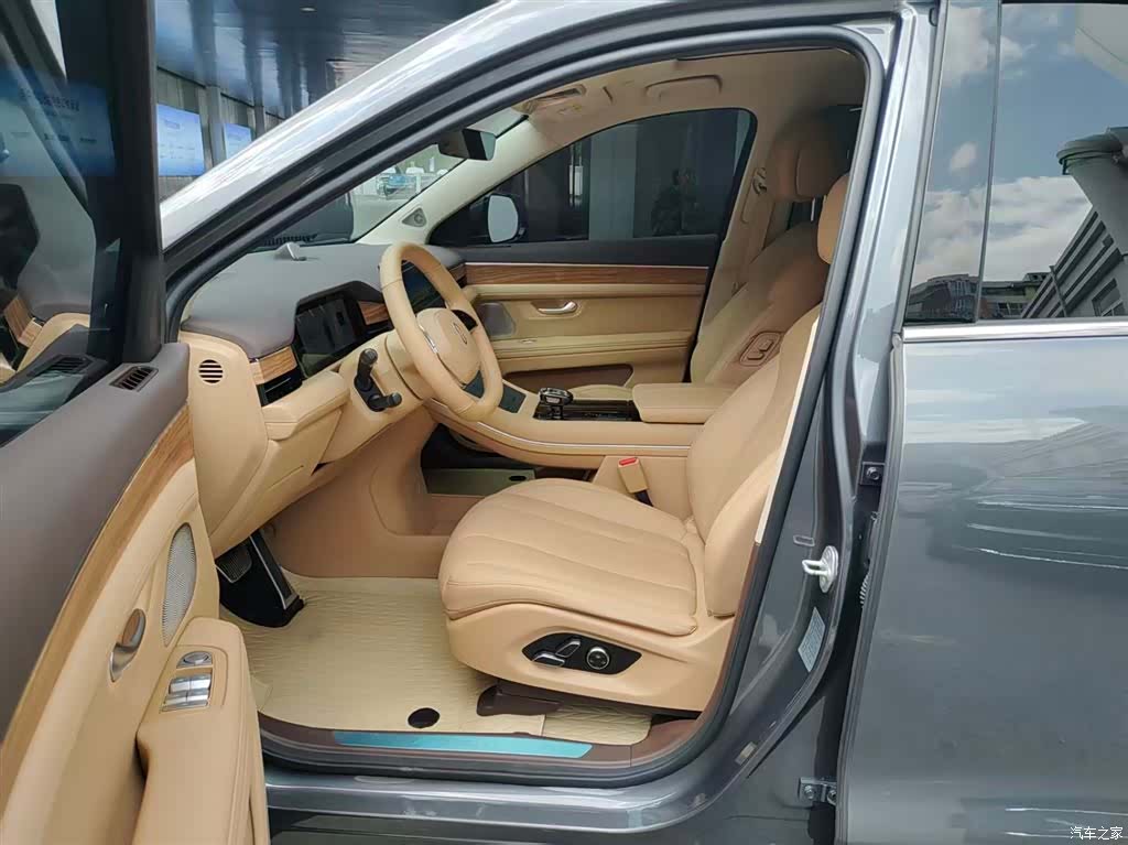 AITO M7, 2024 8