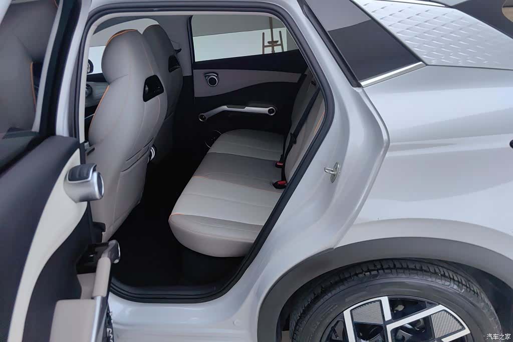 BYD Yuan, 2023 11