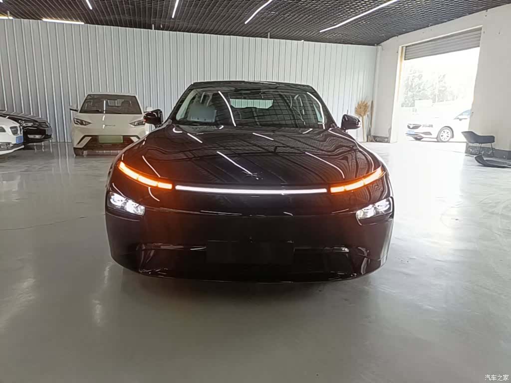 Xpeng P7, 2022 3