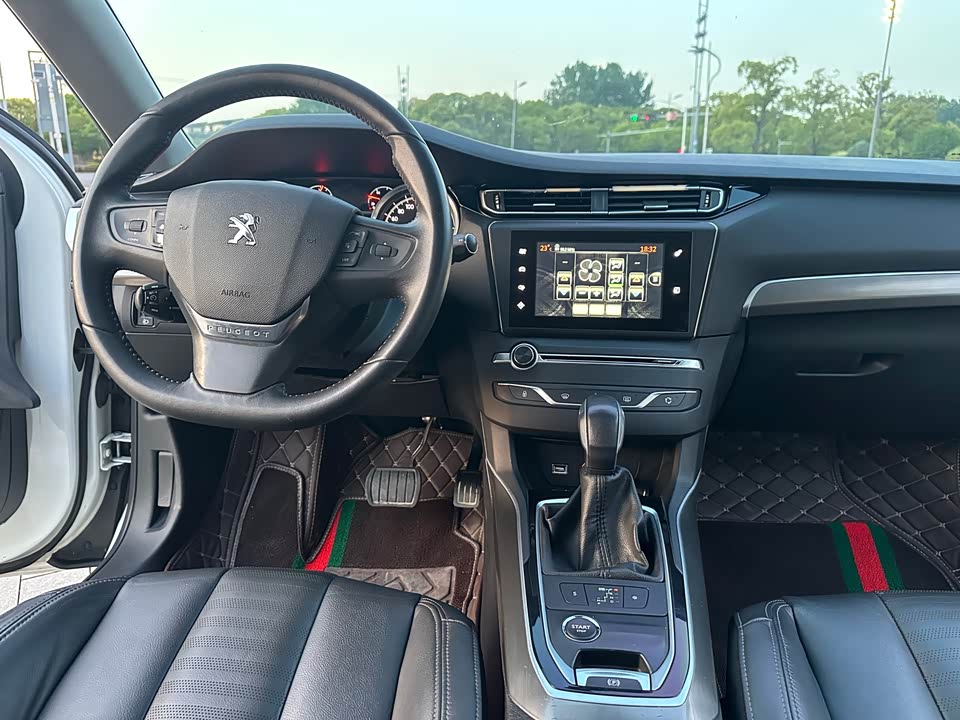 Peugeot 408 Peugeot 408