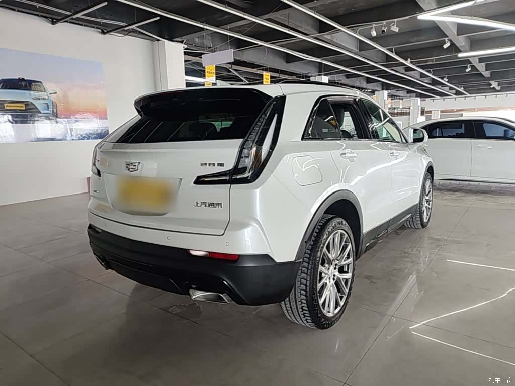 Cadillac XT4, 2023 7