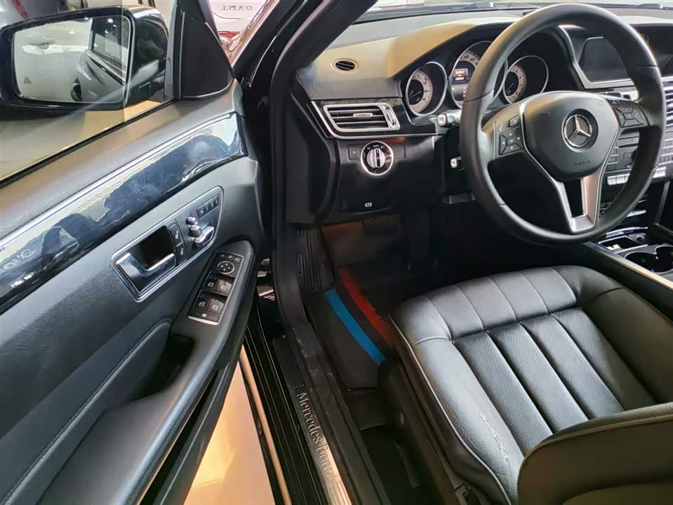 Mercedes-Benz E-class Mercedes-Benz E-class