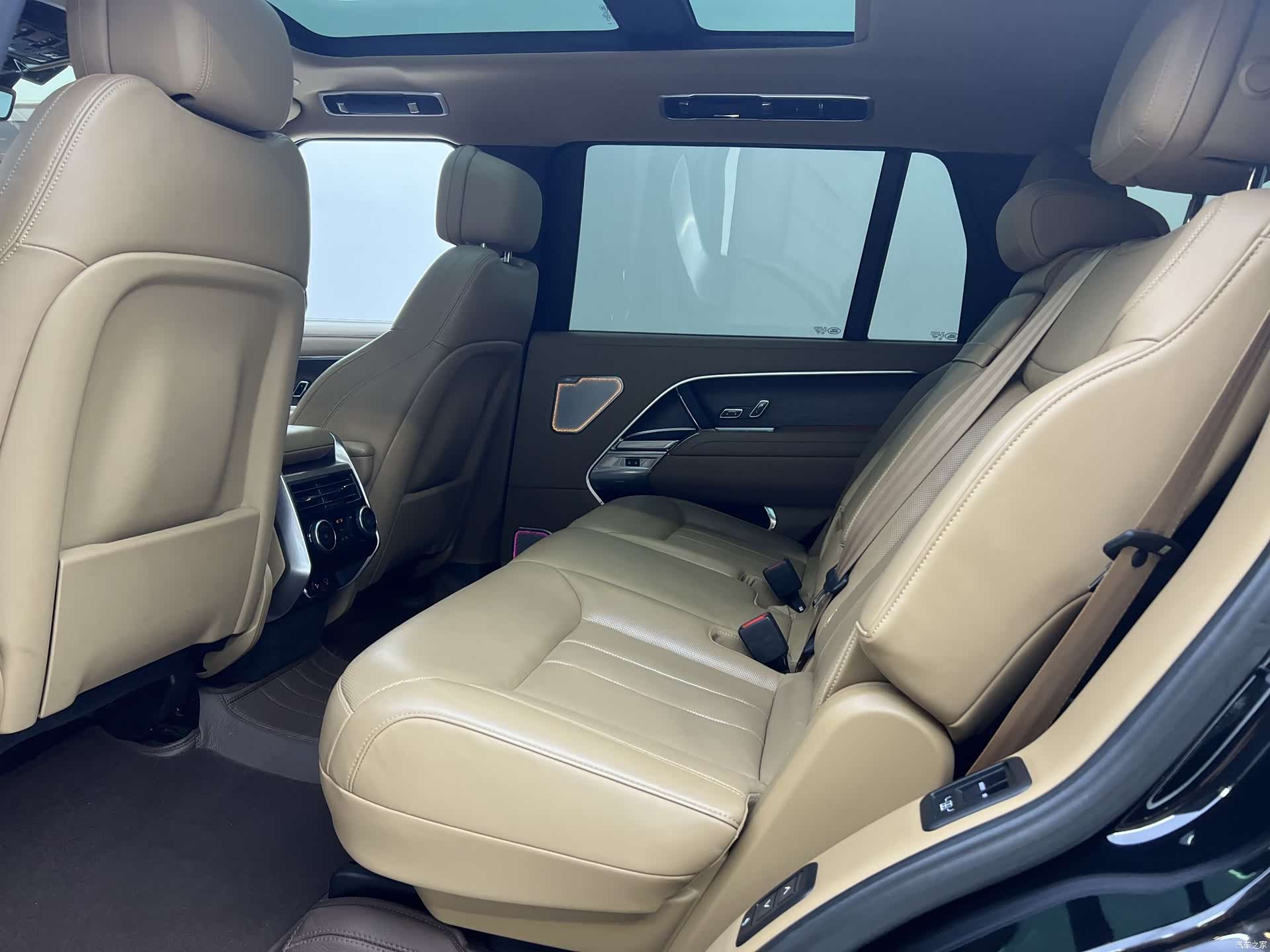 Land Rover Range Rover, 2026 все фото