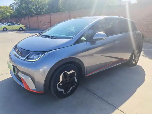 BYD Dolphin 2022 — купить из Китая под заказ