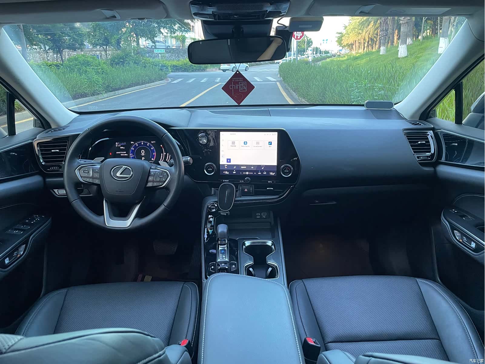 Lexus NX, 2022 9
