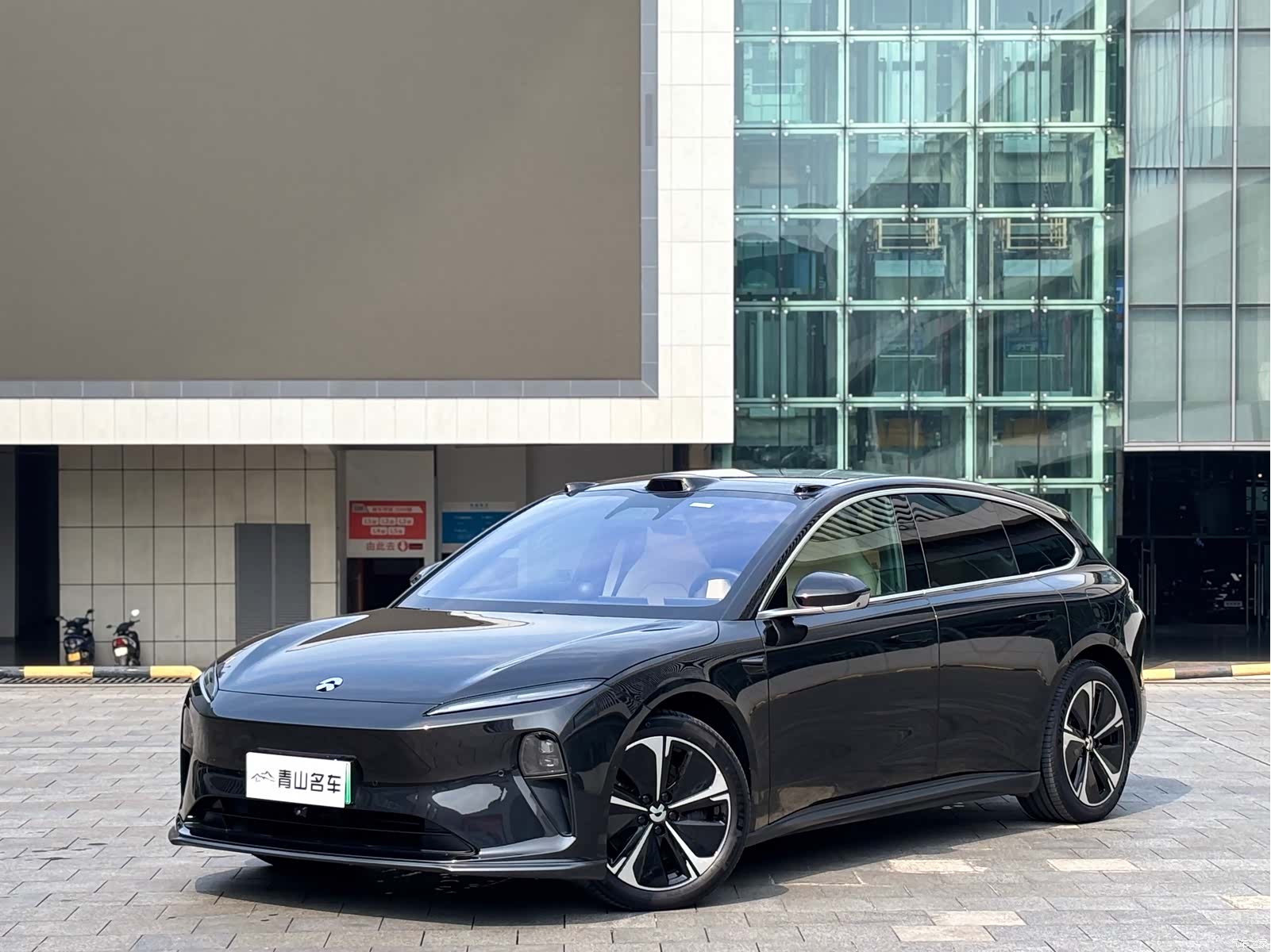 NIO ET5, 2025 1