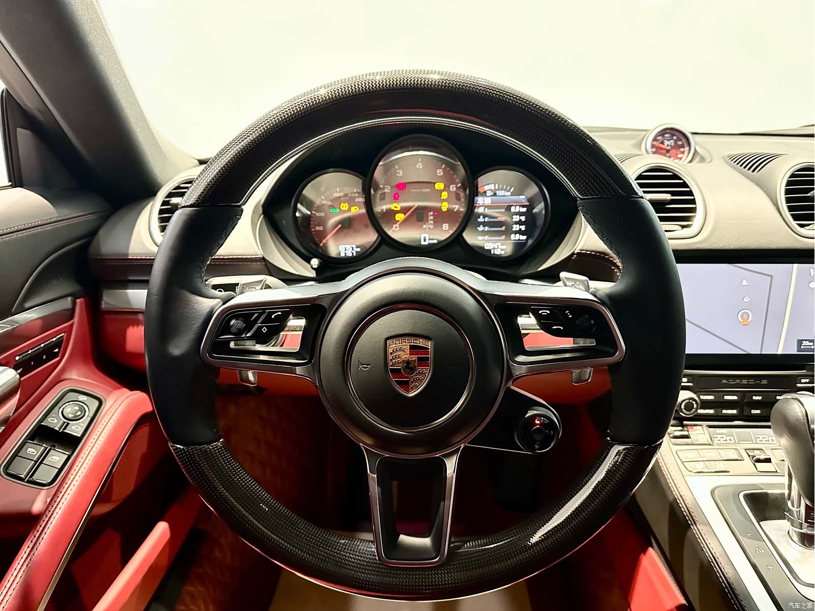 Porsche Cayman, 2024 6