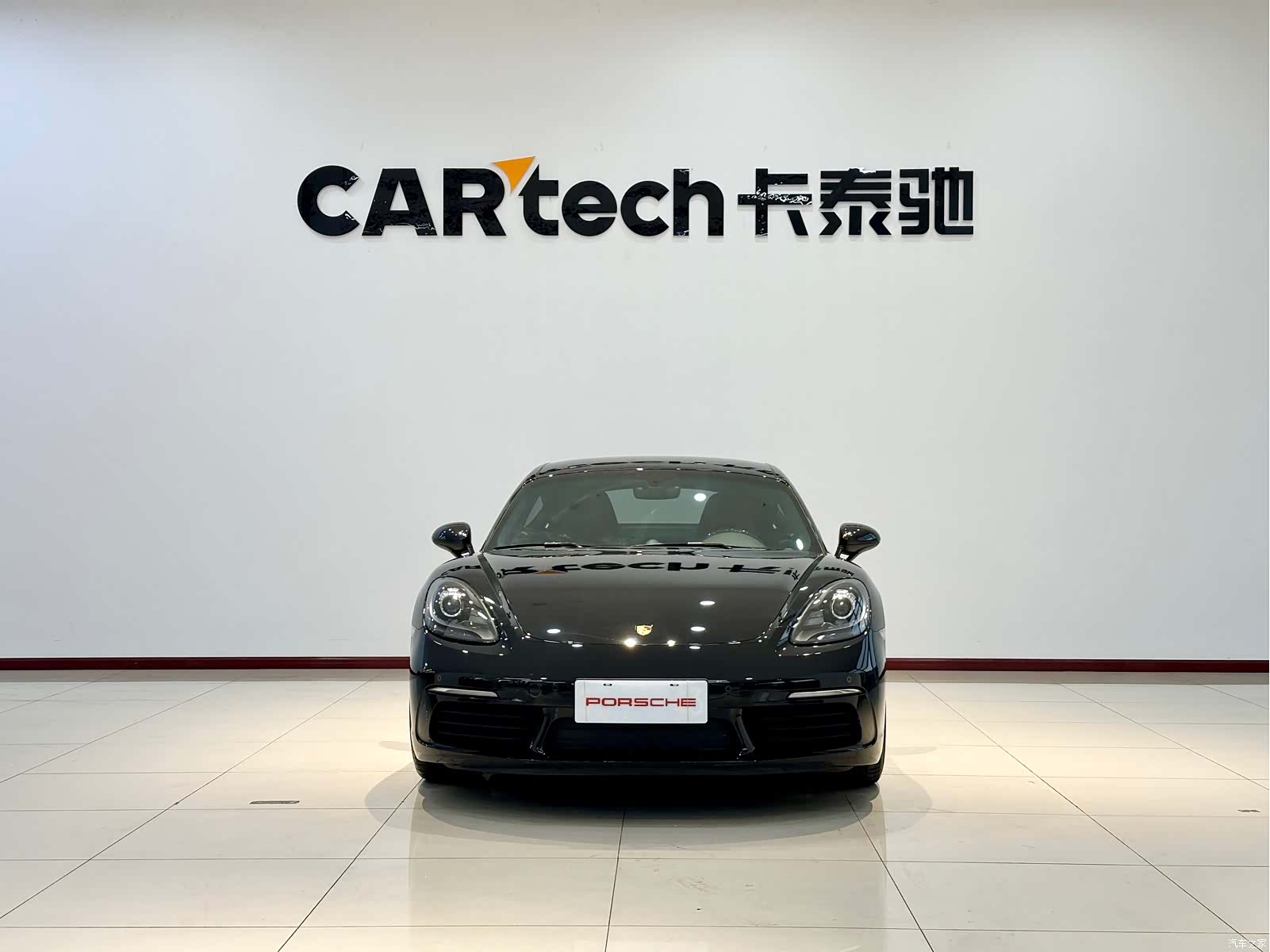 Porsche Cayman, 2024 14