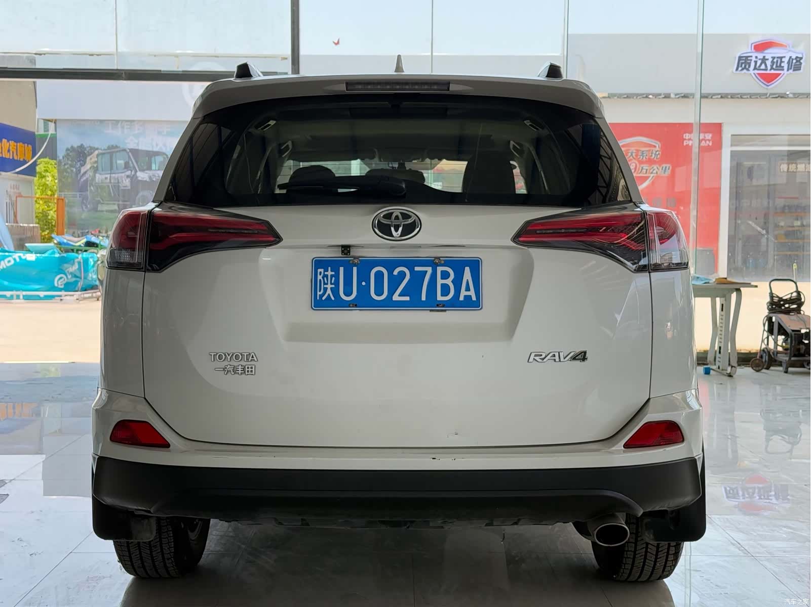 Toyota RAV4, 2018 17
