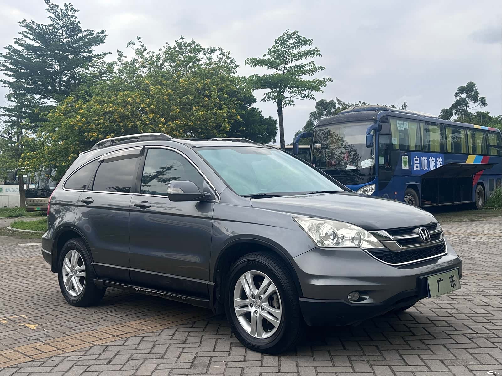 Honda CR-V, 2011 3