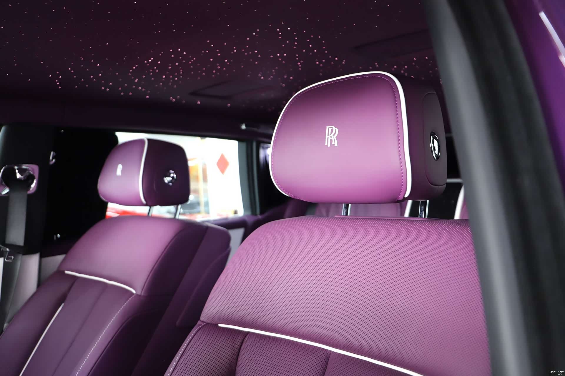 Rolls-Royce Phantom, 2021 26