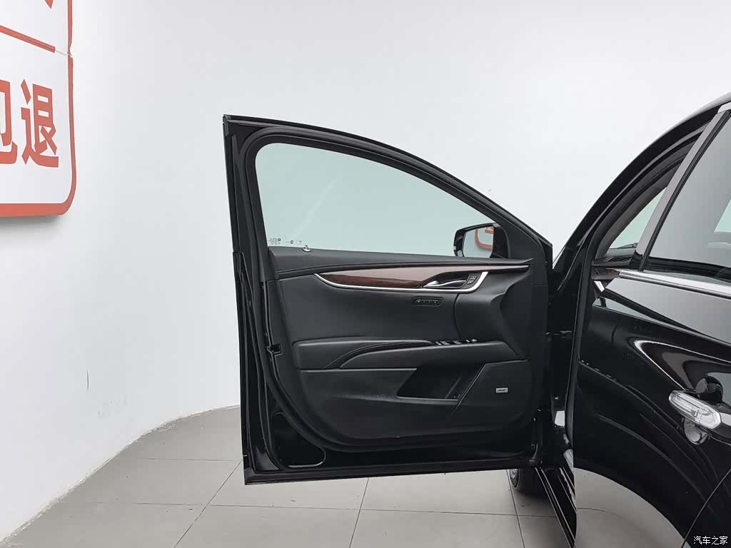 Cadillac XTS, 2017 8