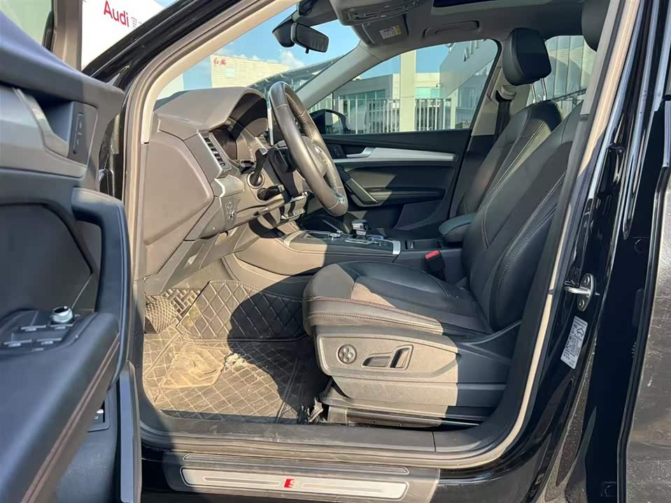 Audi Q5L Audi Q5L