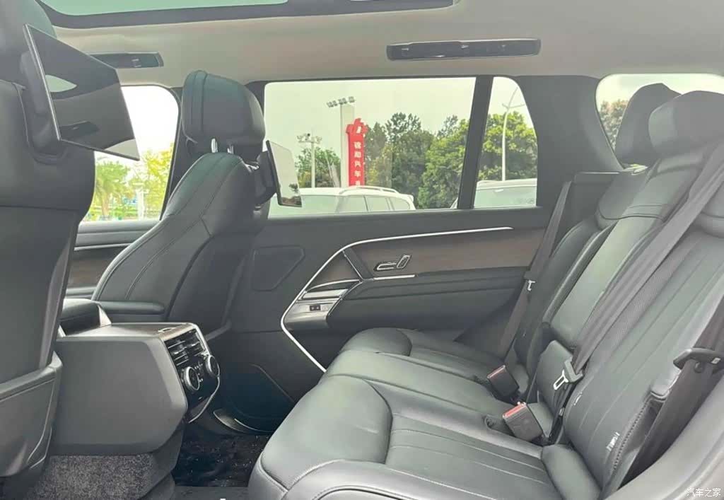 Land Rover Range Rover, 2023 4