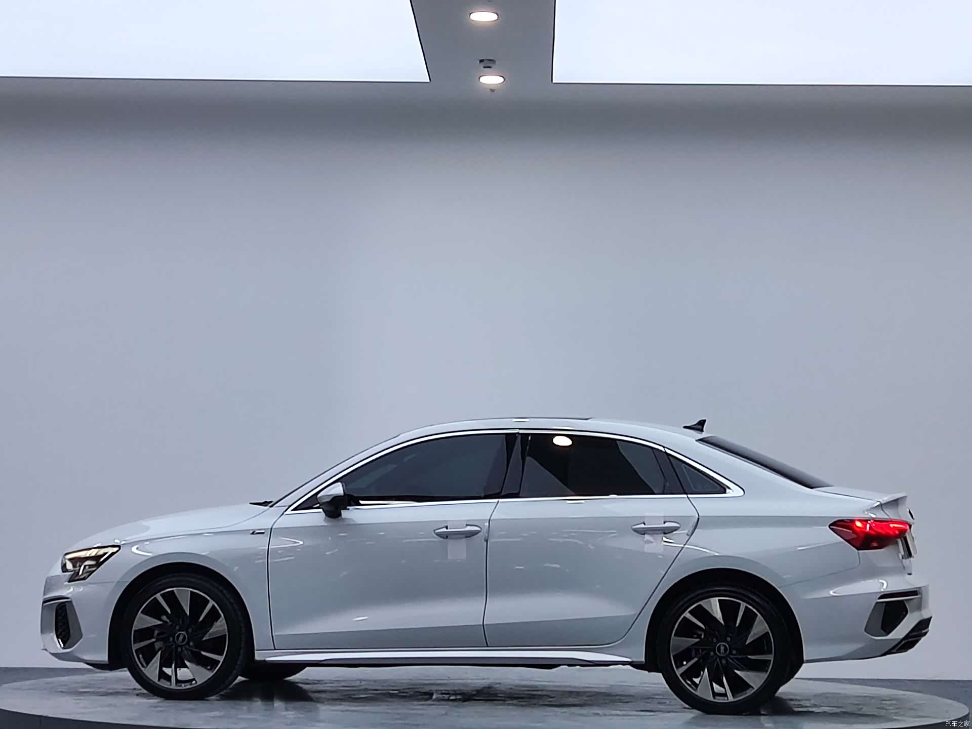 Audi A3, 2022 все фото