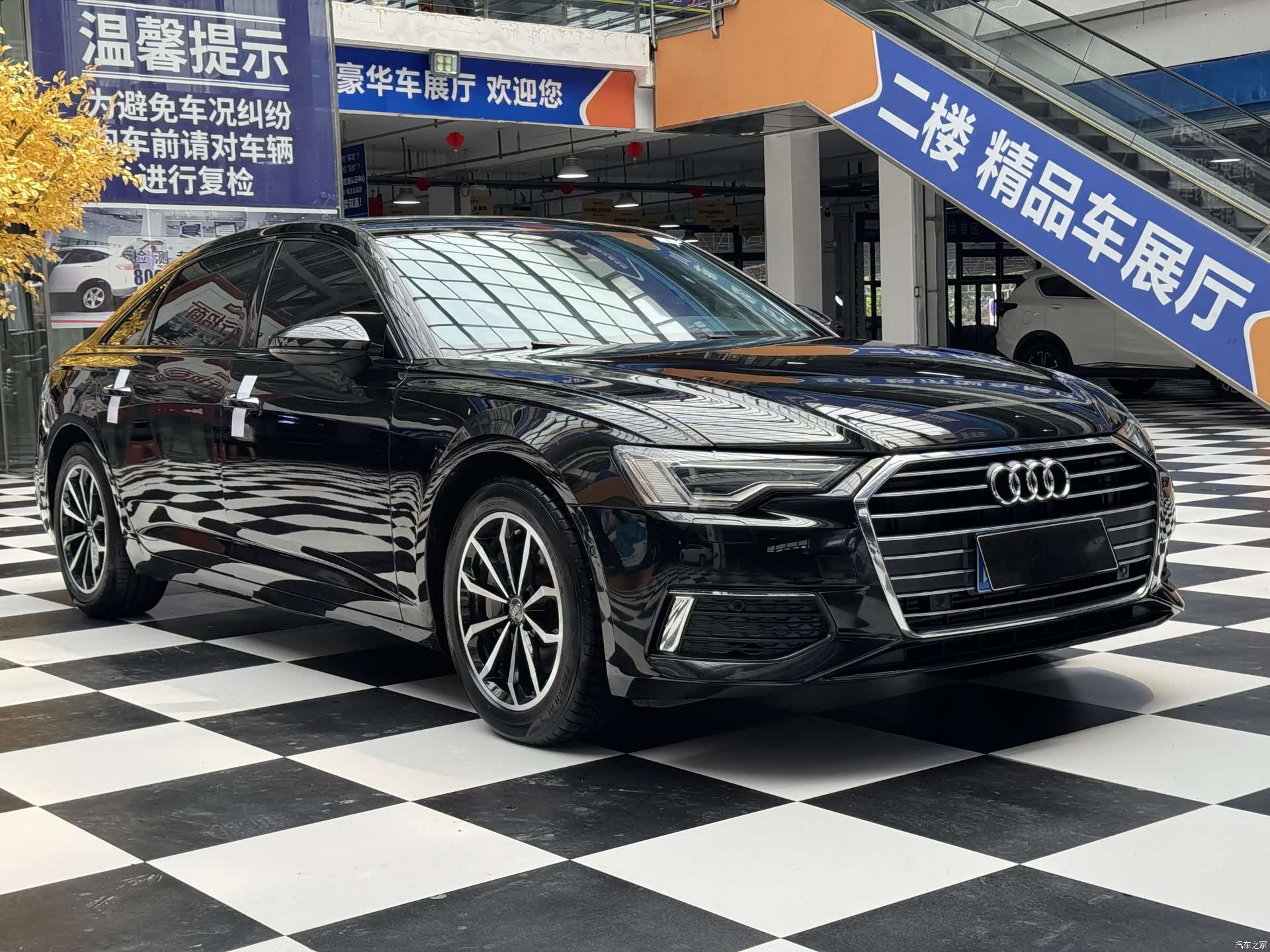 Audi A6L, 2021 3