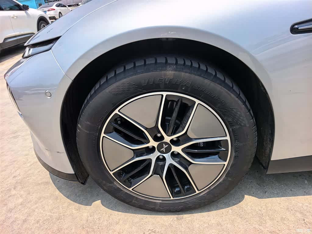 Xpeng P7, 2023 7