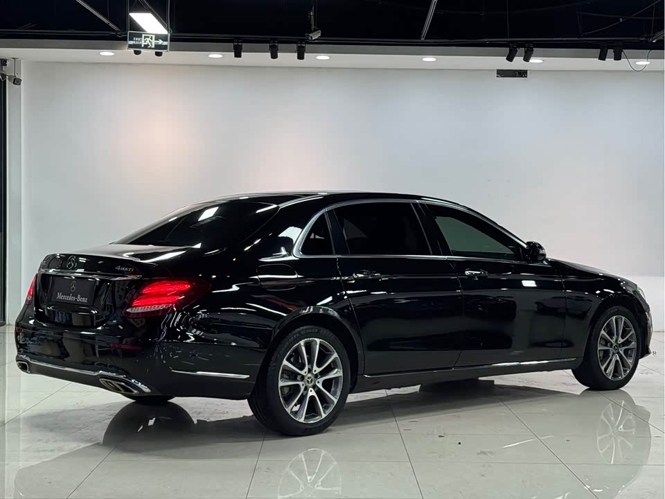 Mercedes-Benz E-class Mercedes-Benz E-class
