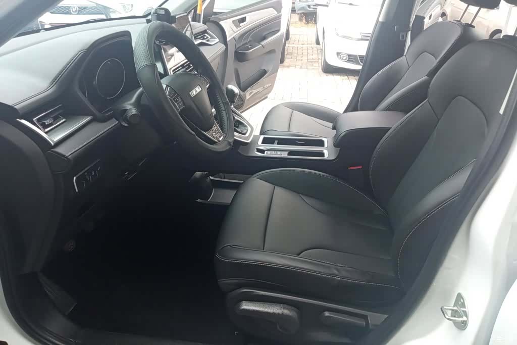 Haval M6, 2023 9
