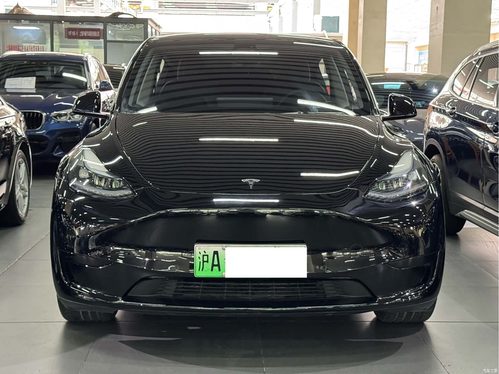 Tesla Model Y, 2022 2