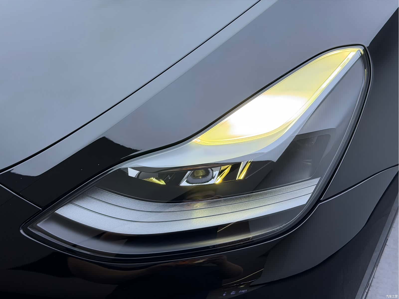 Tesla Model Y, 2022 4