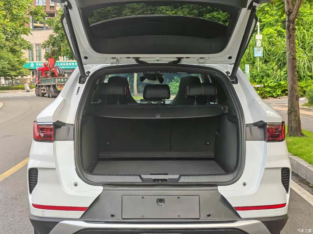 BYD Song, 2022 6