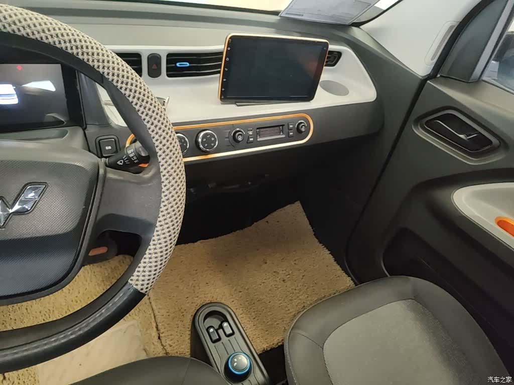 Wuling MINIEV, 2021 13