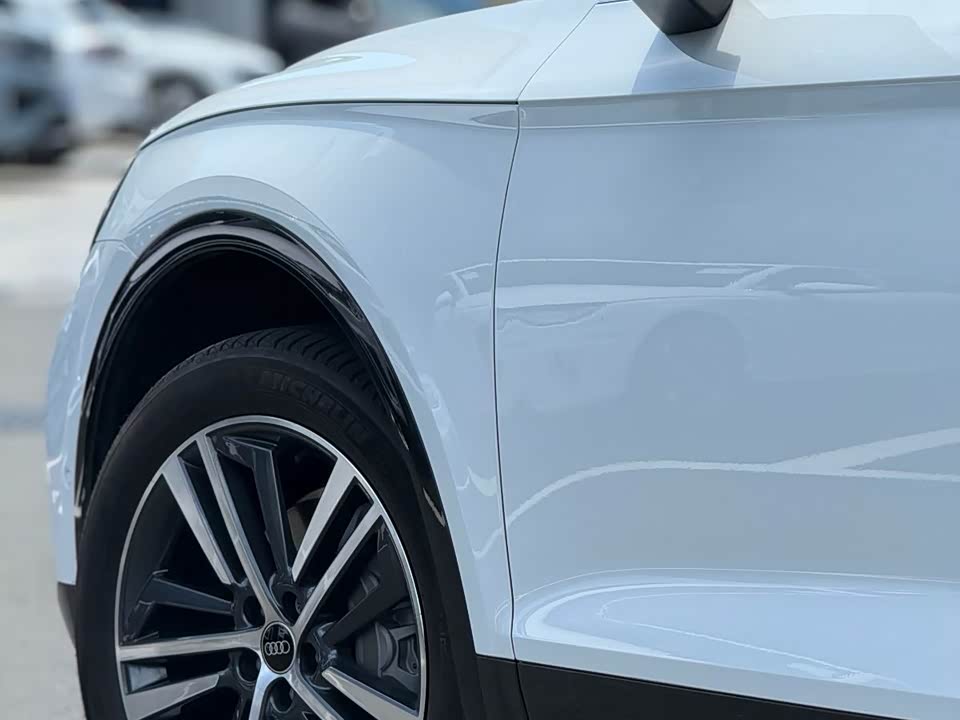 Audi Q5L Audi Q5L