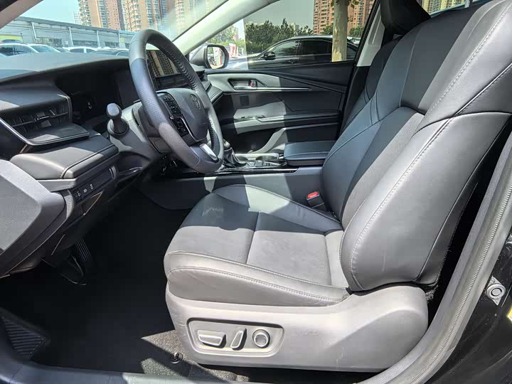 Toyota Camry, 2025 года фото 7