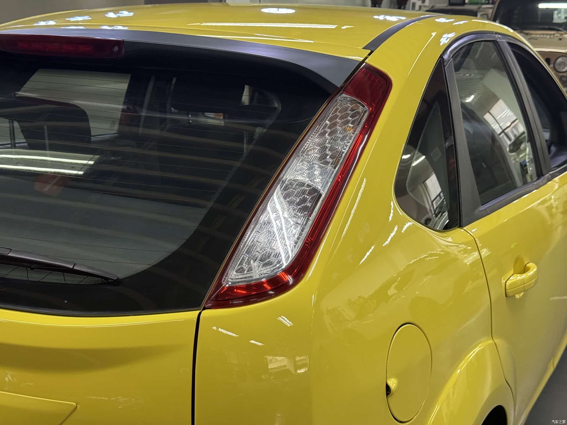 Ford Focus, 2013 6