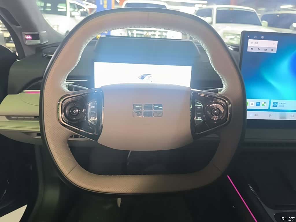 Geely 8, 2025 11
