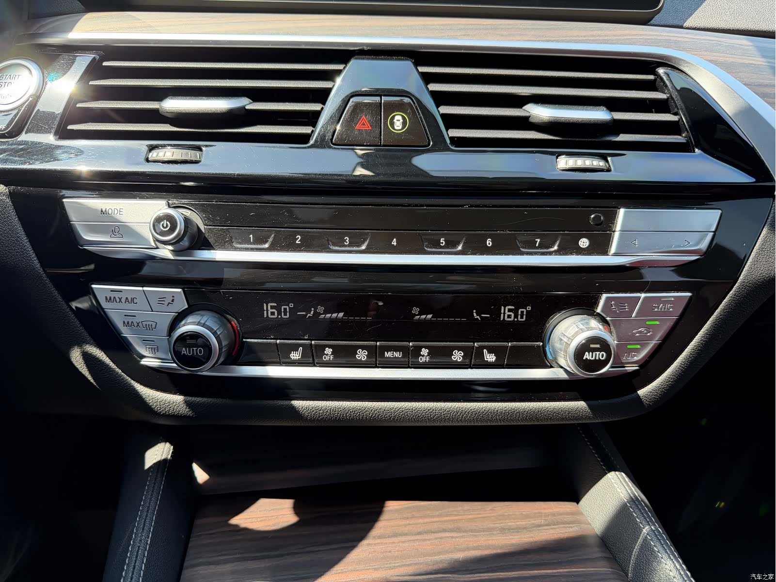 BMW 5 Series, 2022 15