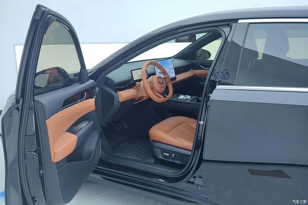 Wuling Starlight, 2025 9