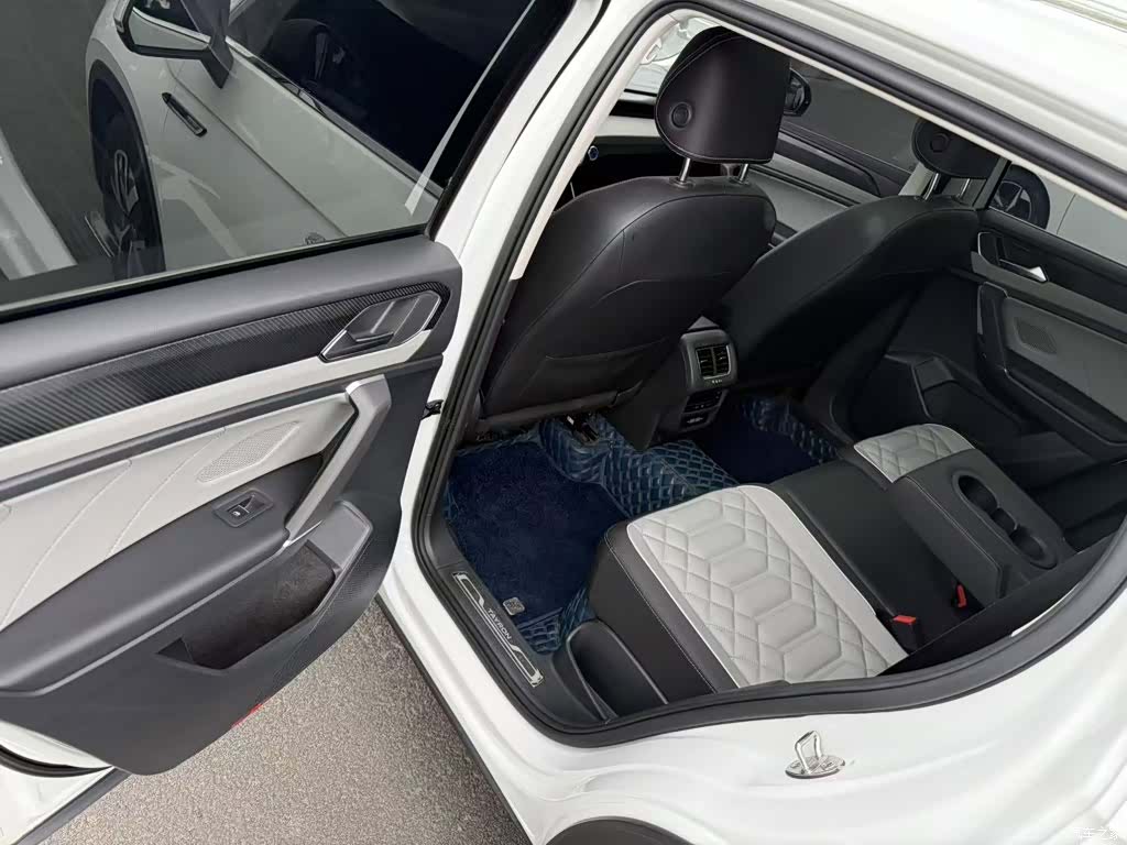 Volkswagen Tayron, 2023 8