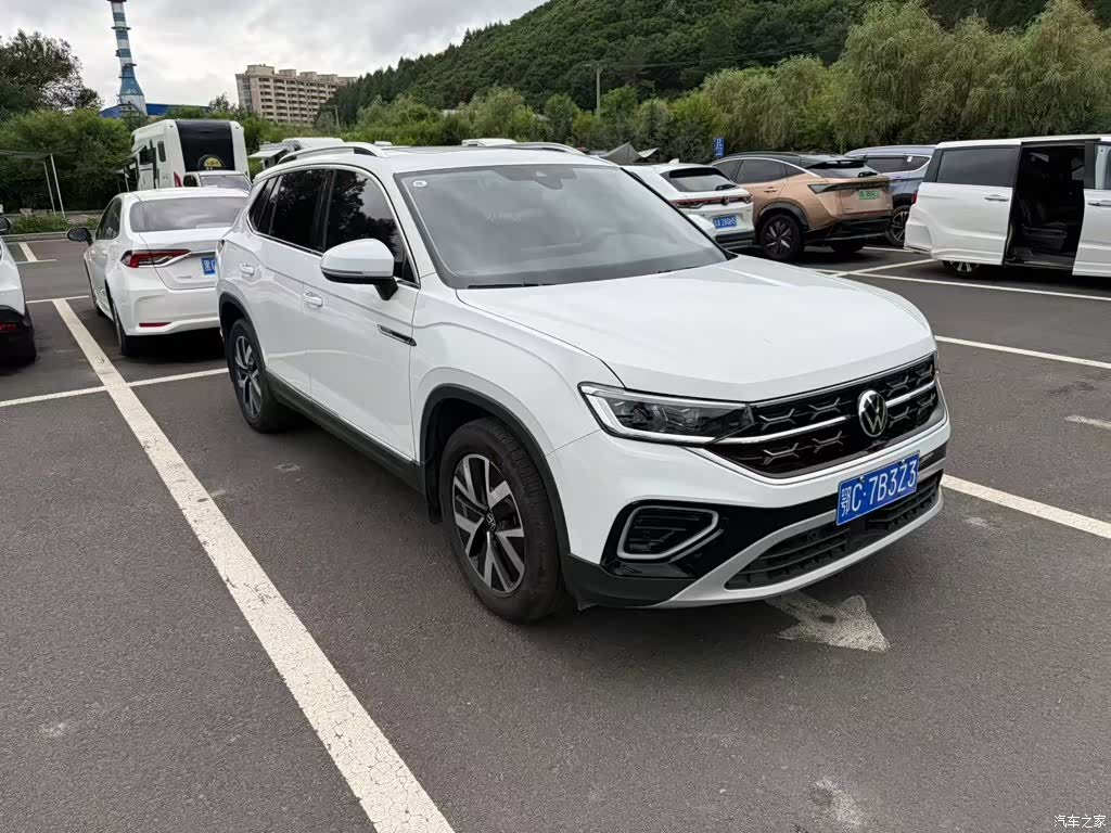Volkswagen Tayron, 2023 3