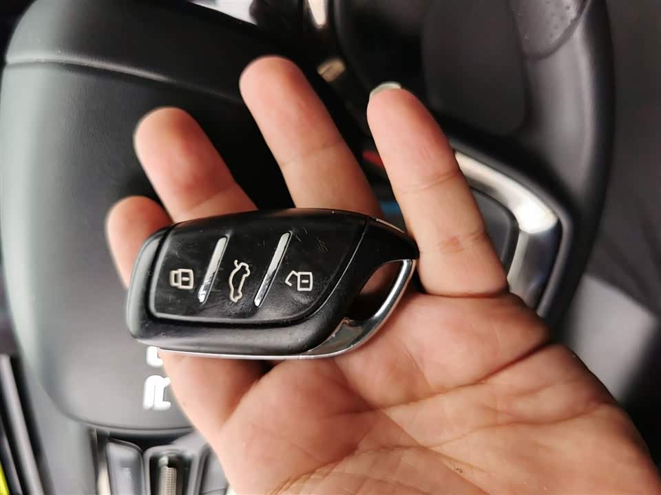 Roewe RX5 Roewe RX5