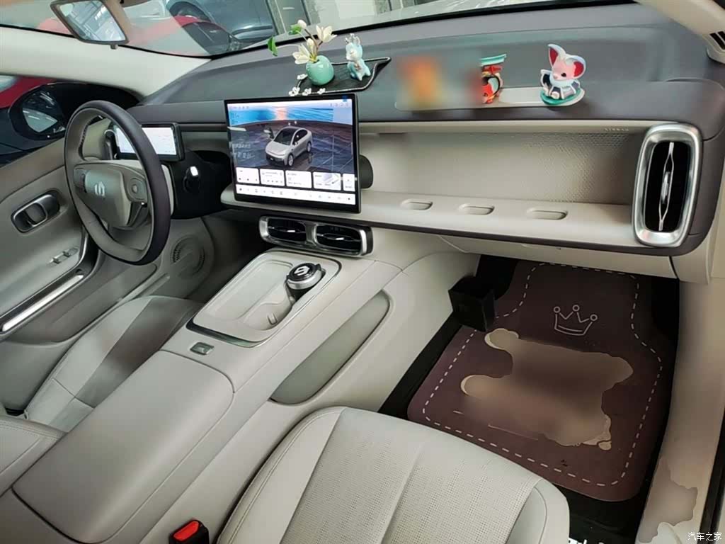 Leapmotor B01, 2025 10