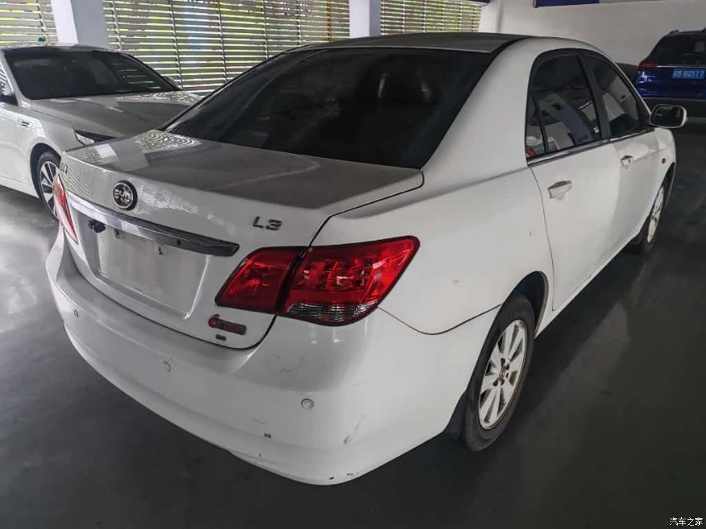 BYD L3, 2014 4