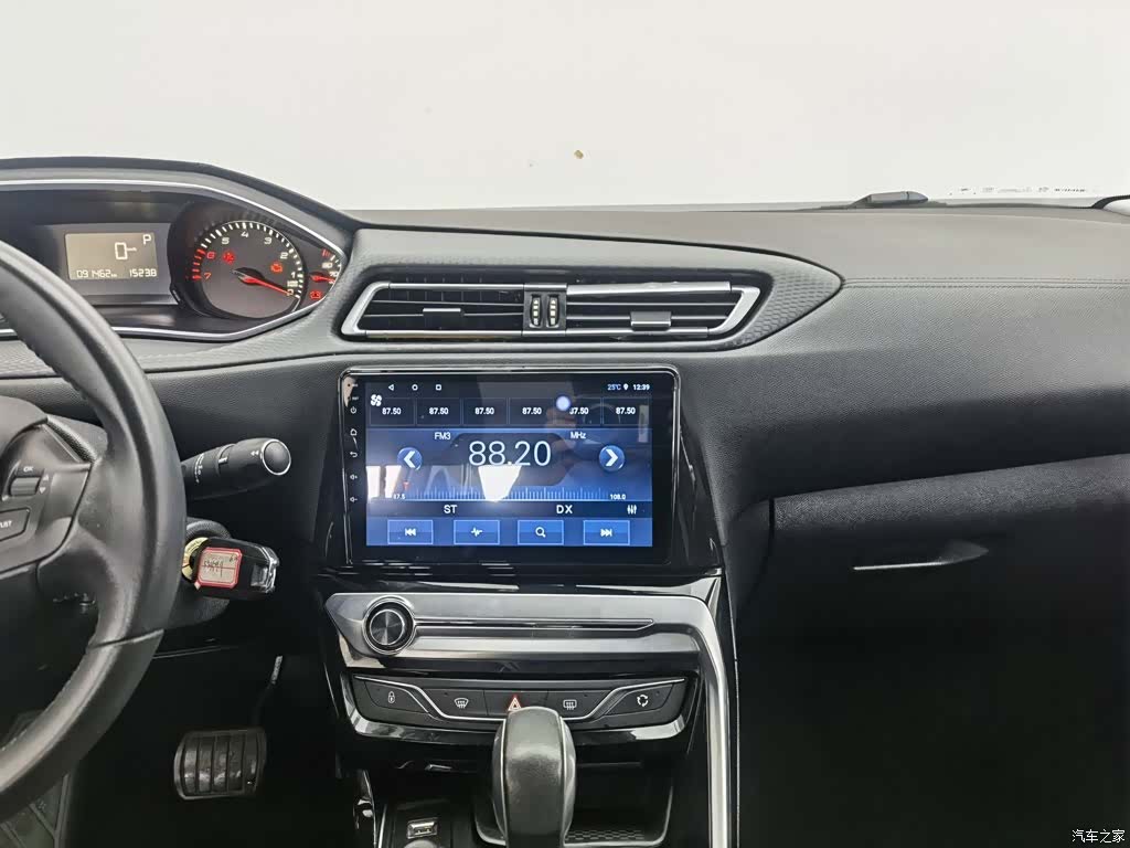 Peugeot 308, 2017 12