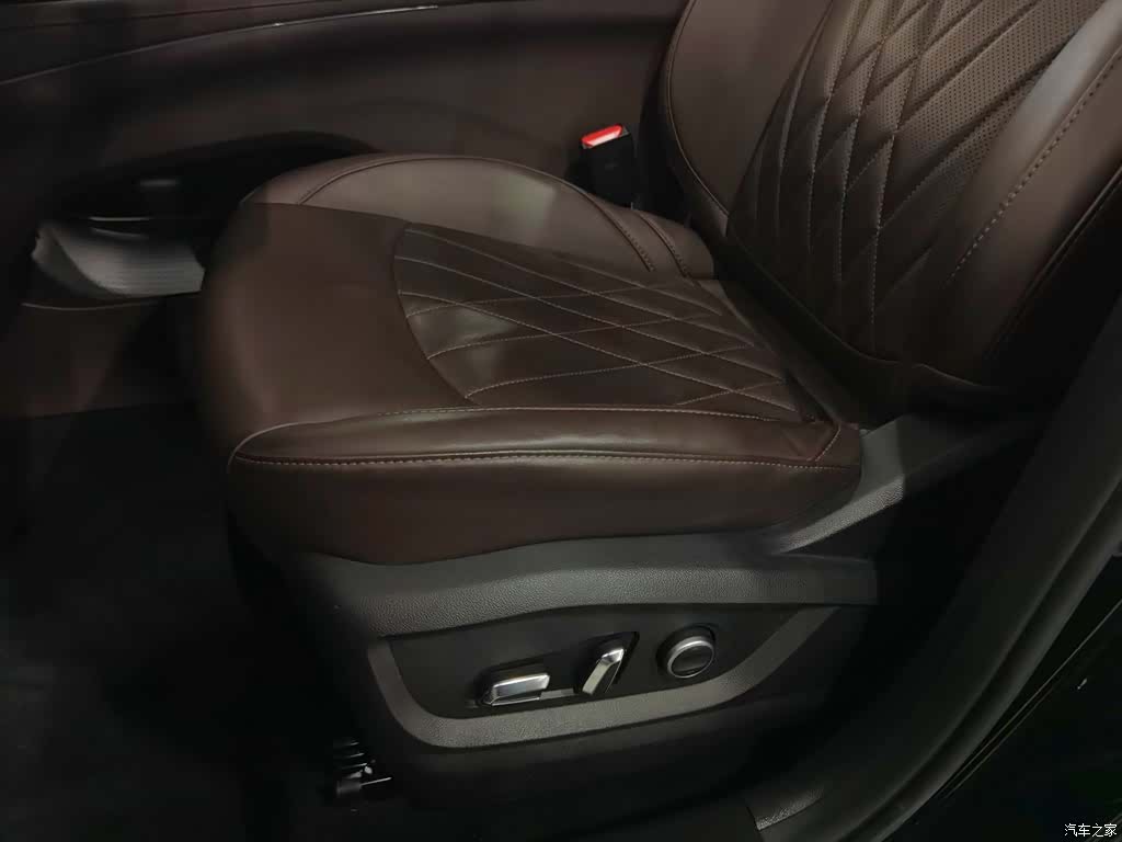 Chery Tiggo 8, 2024 20