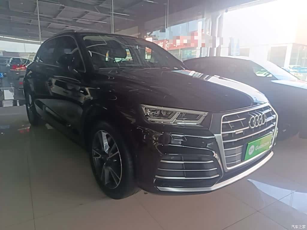 Audi Q5L, 2021 4