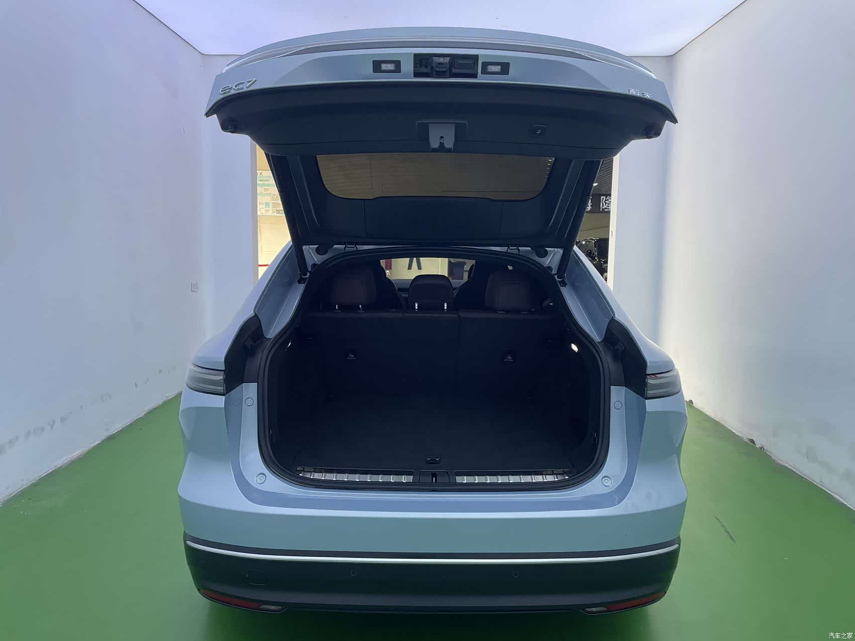 NIO EC7, 2023 15